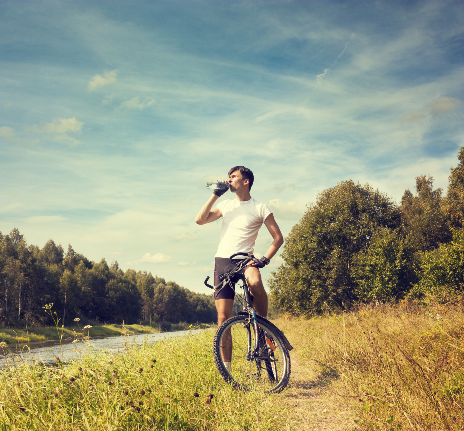 A bicicleta e o sol: cuidados a ter